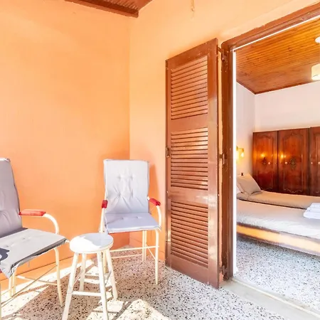 House Konstantinos * Agios Georgios (Corfu)